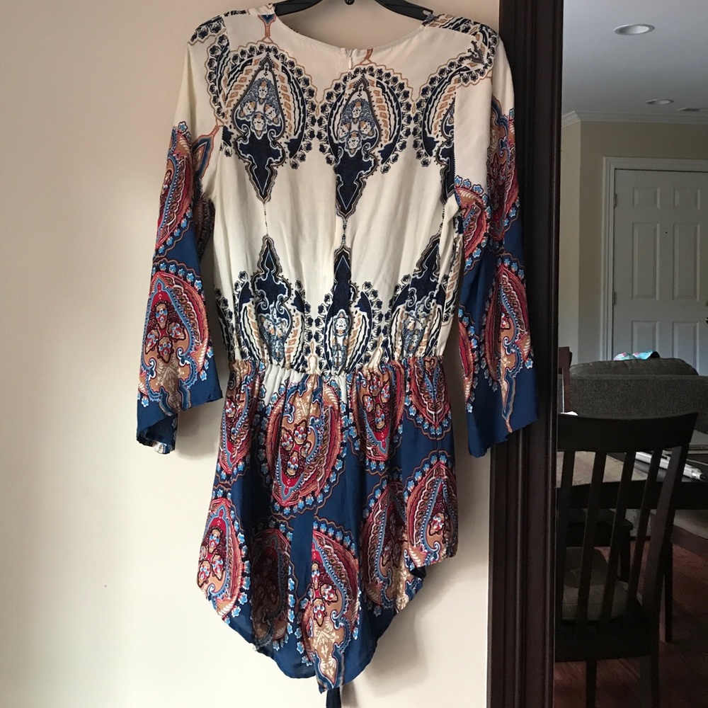reverse romper jumpsuit - Picture 3 of 5
